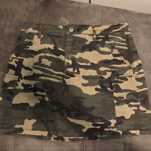 FOREVER21 ARMY SKIRT